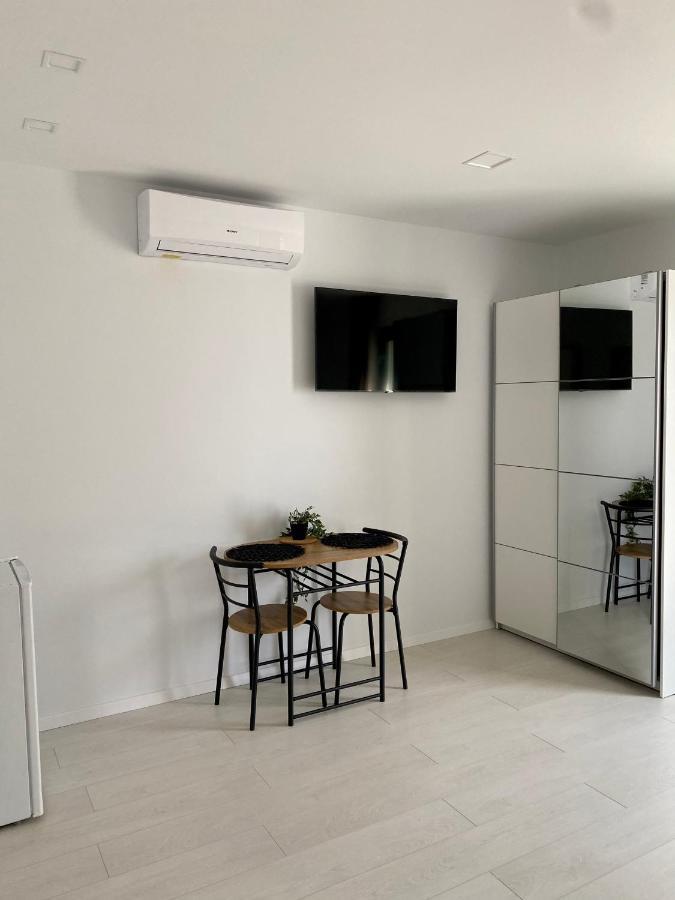 Zen Residence Brist Εξωτερικό φωτογραφία
