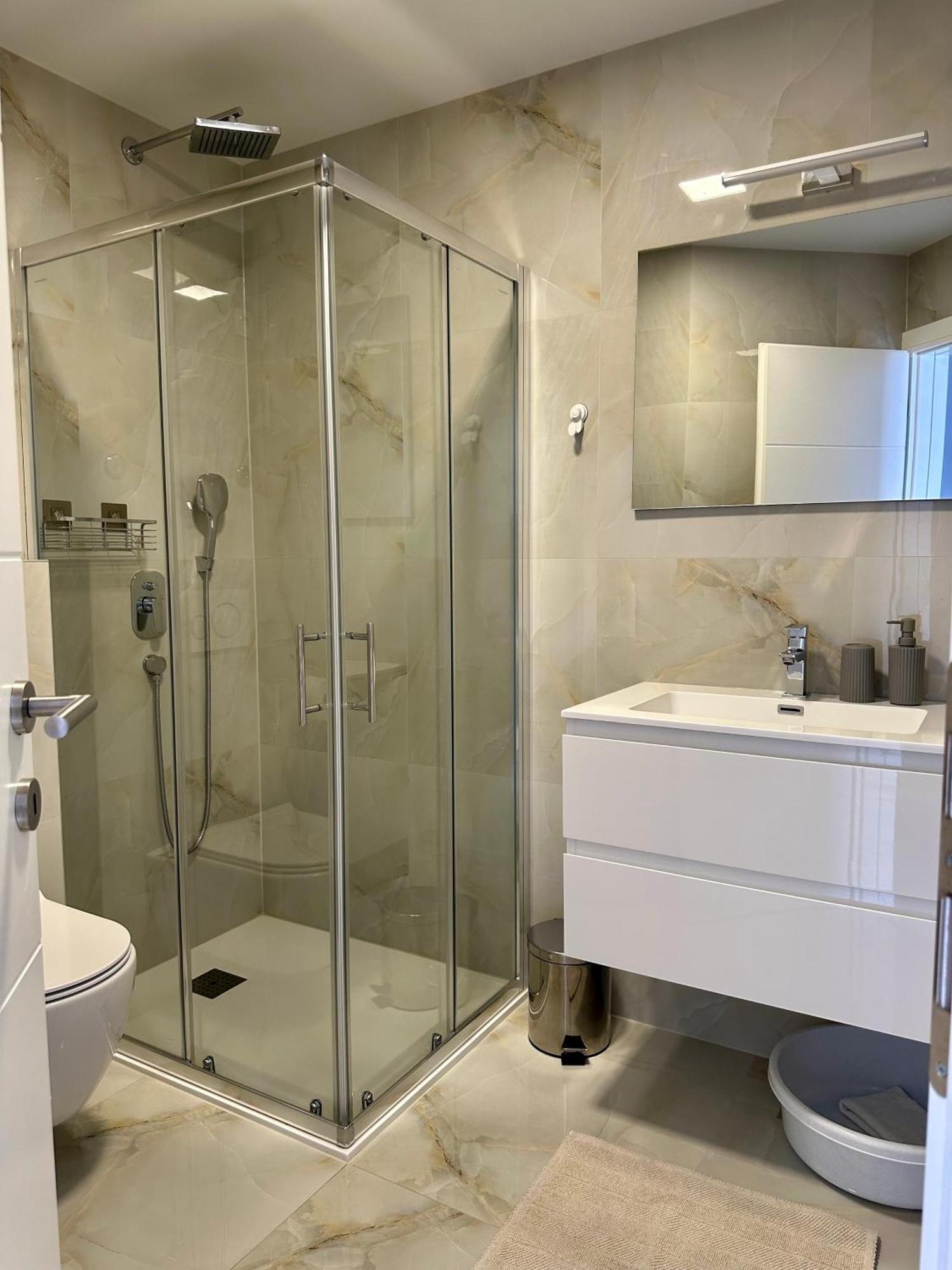 Zen Residence Brist Εξωτερικό φωτογραφία
