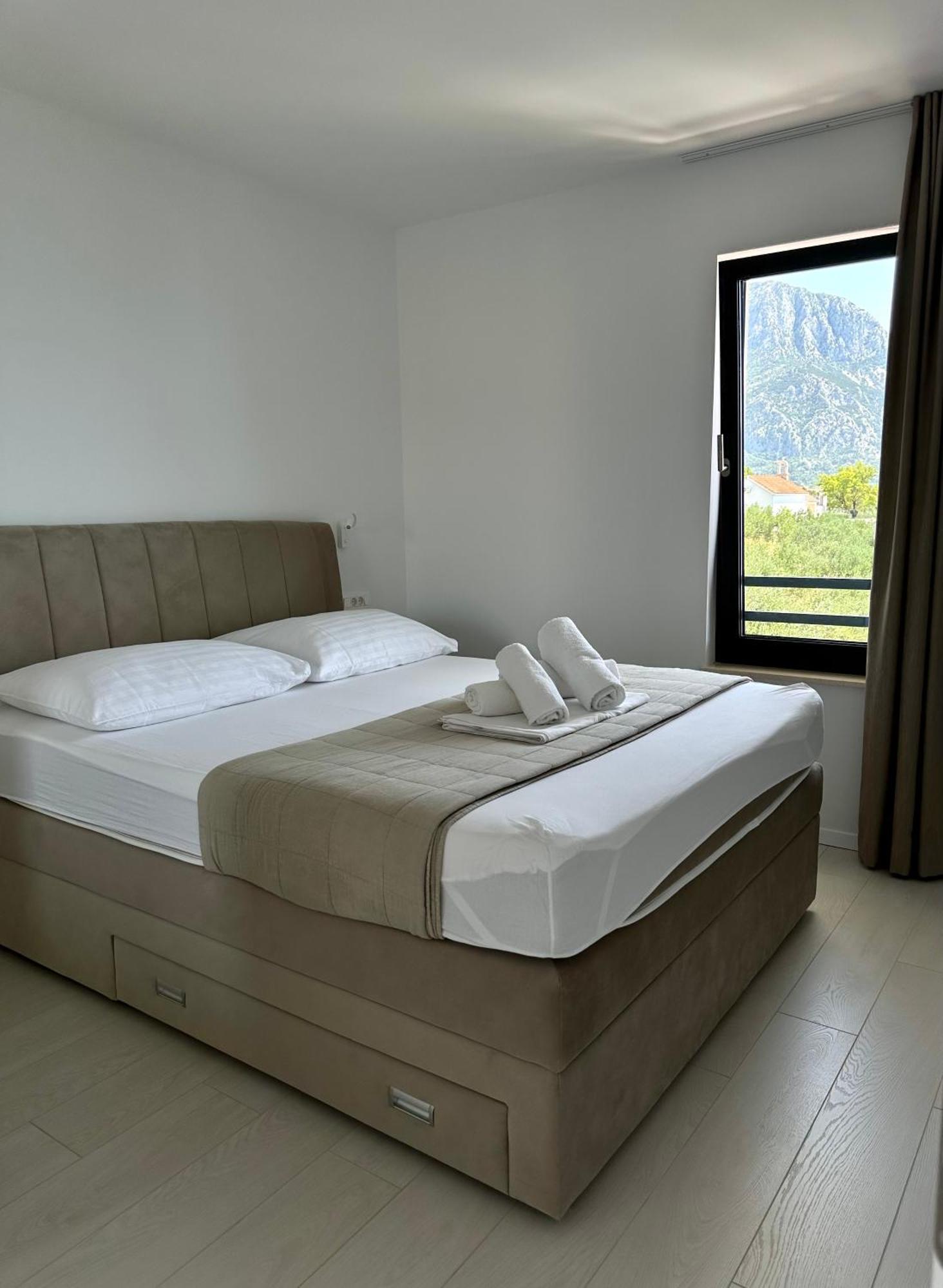 Zen Residence Brist Εξωτερικό φωτογραφία
