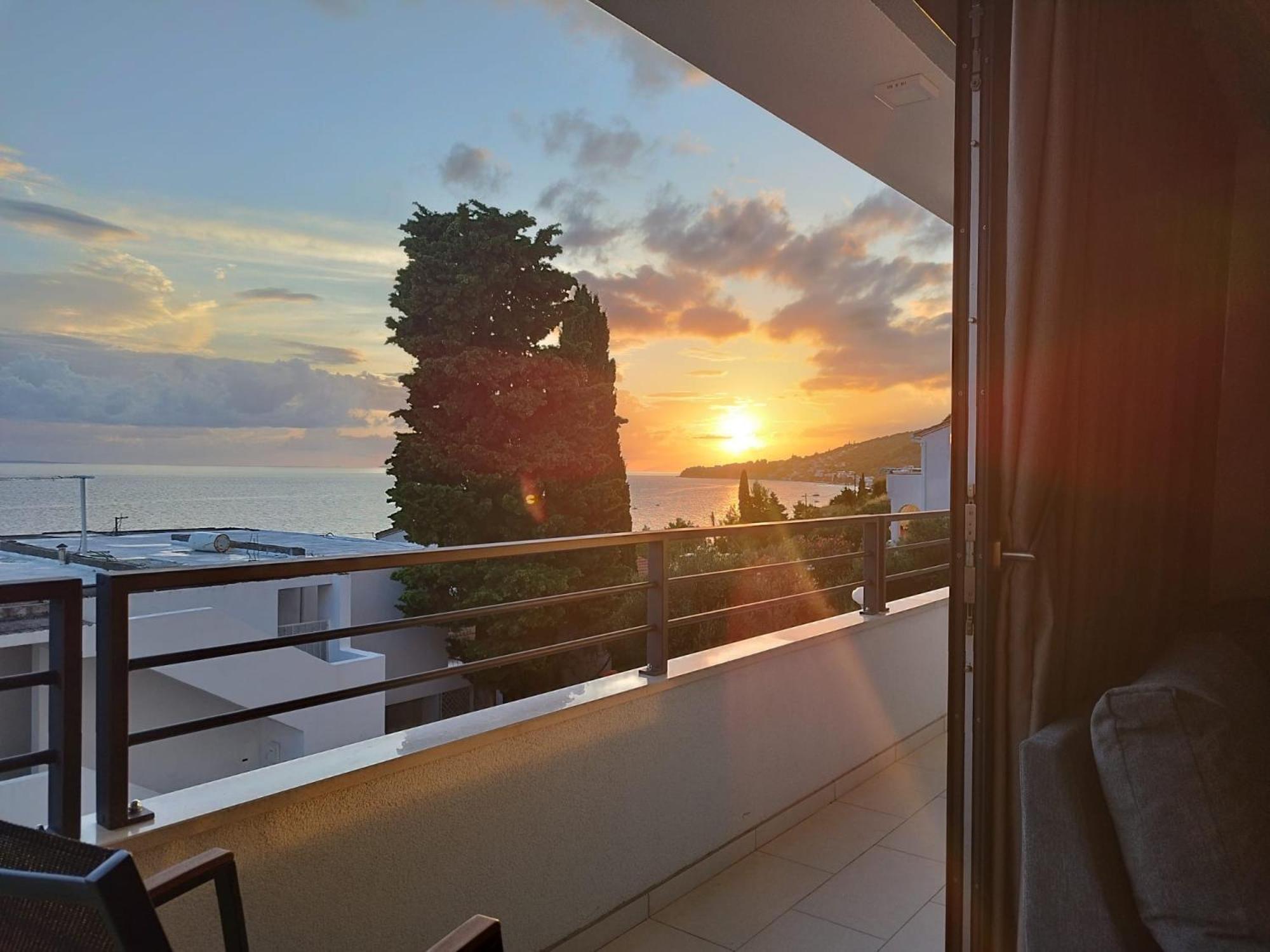 Zen Residence Brist Εξωτερικό φωτογραφία